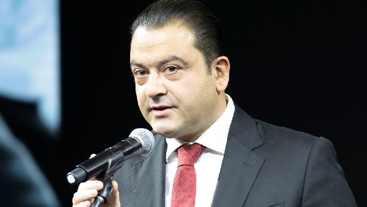 Rəşad İsmayılovun rəhbəri olduğu “Ricon” MMC-də işçilərin maaşı verilmir?